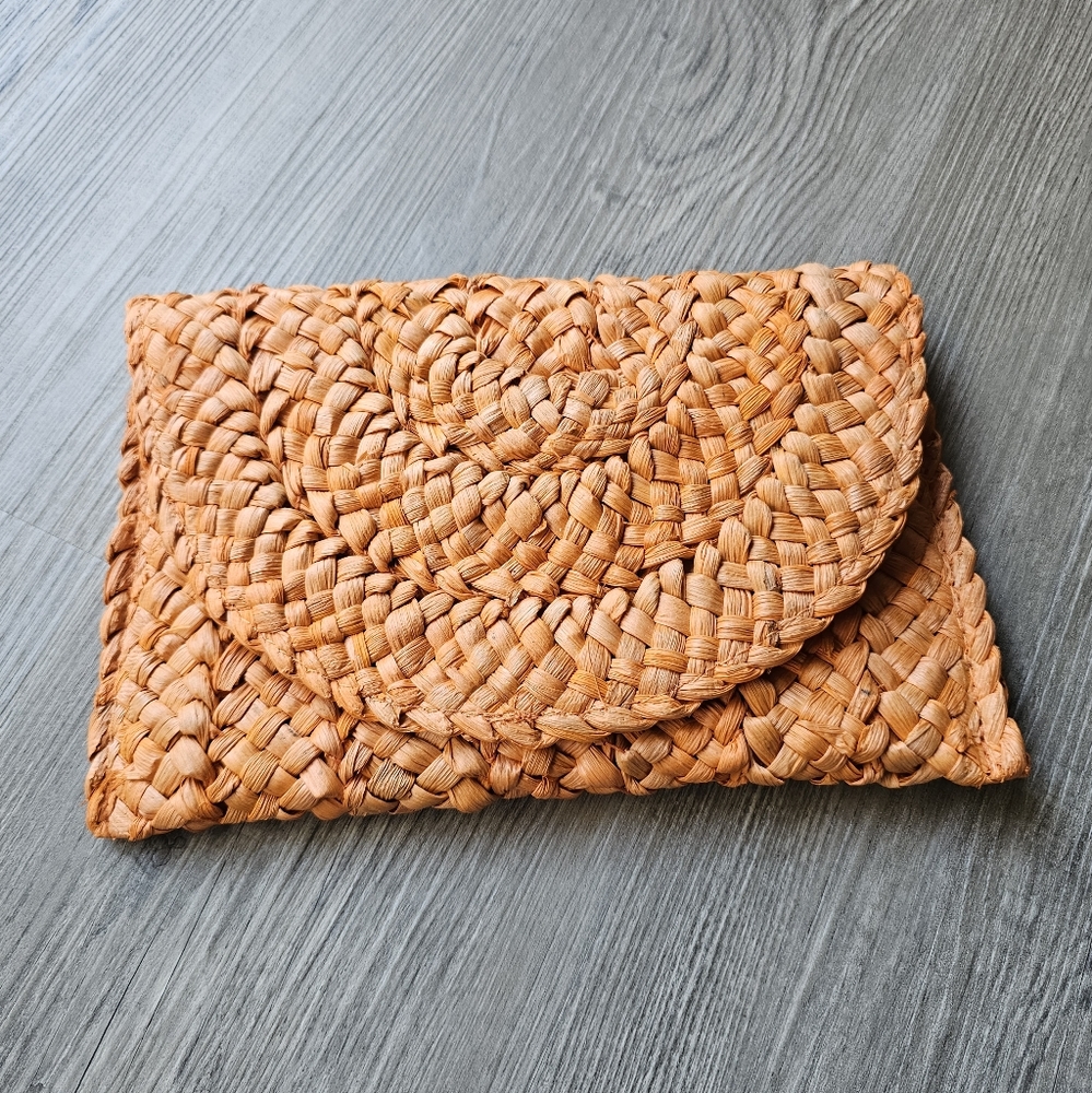 Orange Straw Weave Envelope Clutch NWOT